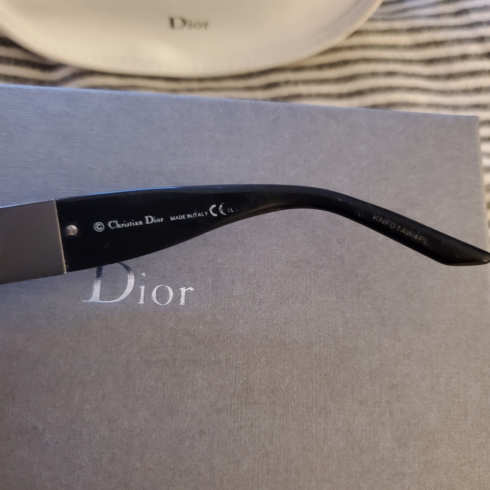 Dior Sunglasses - Picture 4 of 5
